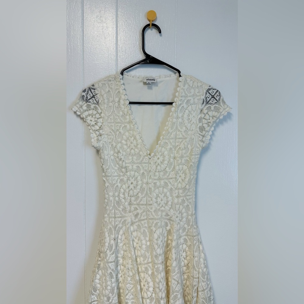Storee Dress - Picture 3 of 10